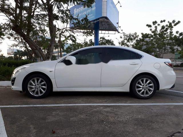 Bán xe Mazda 6 năm 2011, màu trắng