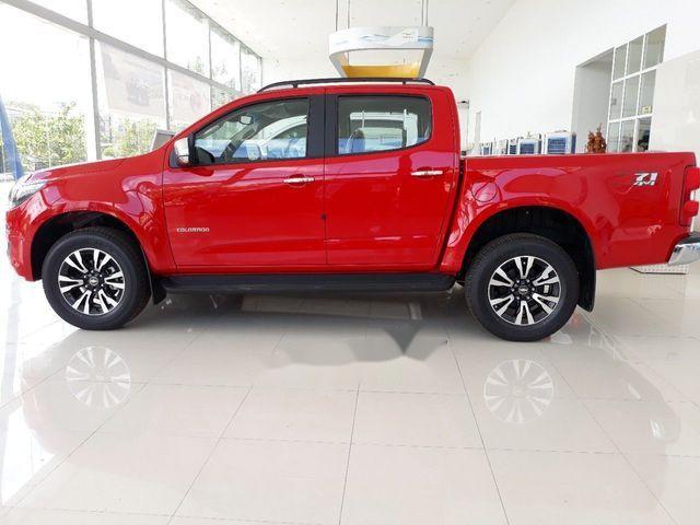 Cần bán xe Chevrolet Colorado 2.8AT đời 2018, màu đỏ