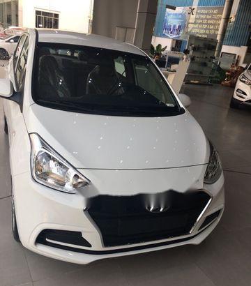 Bán Hyundai Grand i10 năm 2018, màu trắng