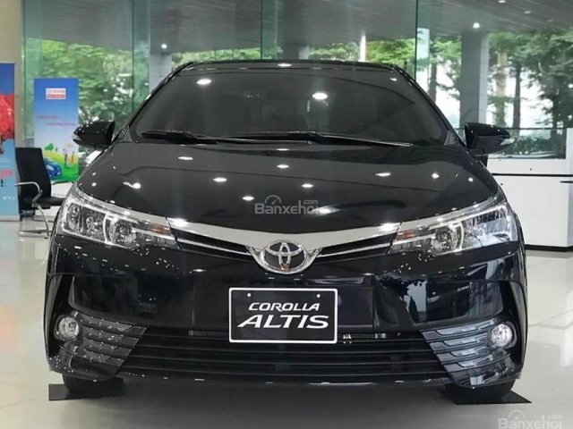 Bán xe Toyota Corolla altis 1.8G AT năm sản xuất 2018, màu đen, giá 753tr