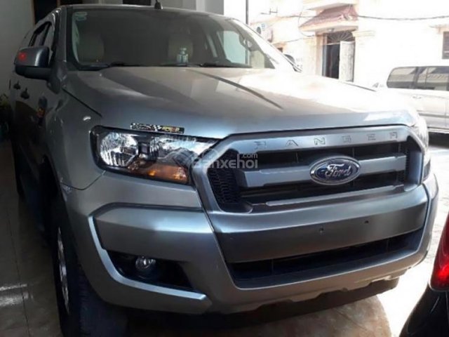 Cần bán Ford Ranger XLS 2.2L 4x2 AT đời 2016, màu xám, xe nhập như mới