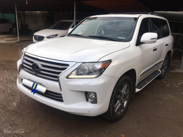 Bán Lexus LX 570 sản xuất 2012, màu trắng, xe nhập Mỹ