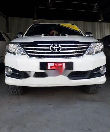 Cần bán xe Toyota Fortuner 2.5G năm 2016, màu trắng, 950tr