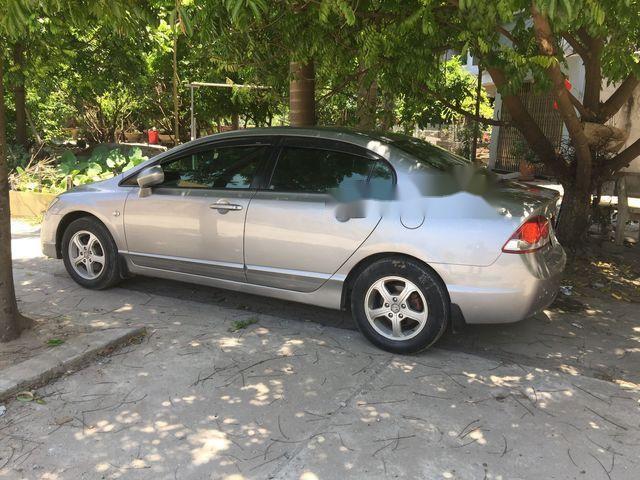 Cần bán Honda Civic đời 2009, màu bạc