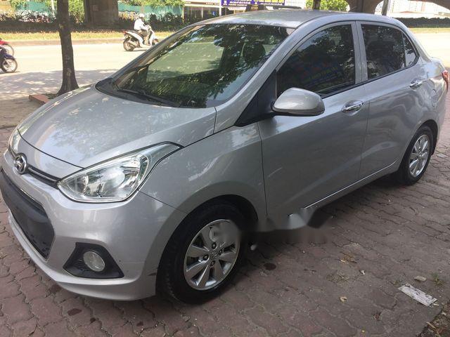 Bán xe Hyundai Grand i10 đời 2016, màu bạc