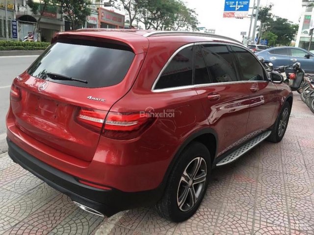 Bán Mercedes 250 4Matic năm 2016, màu đỏ