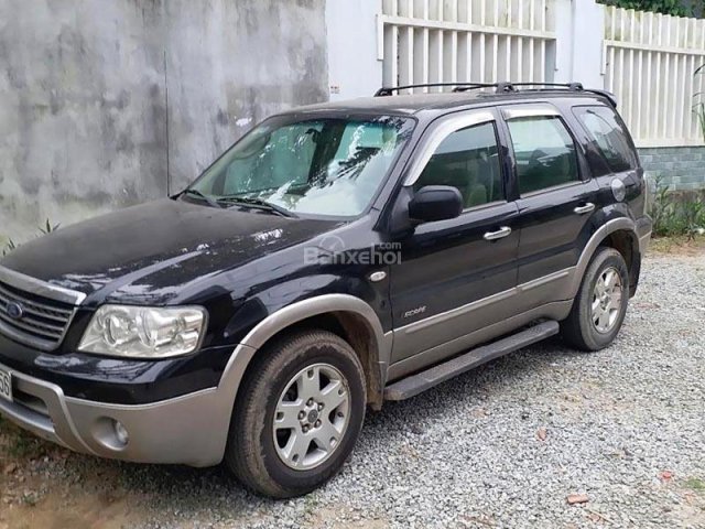 Bán Ford Escape 2.3 AT năm sản xuất 2005, màu đen