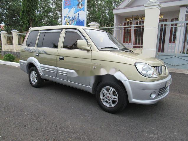 Cần bán lại xe Mitsubishi Jolie năm sản xuất 2004 xe gia đình giá cạnh tranh