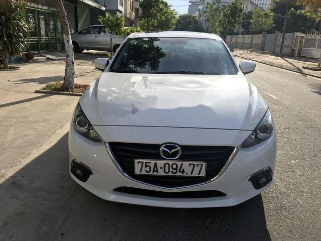 Bán xe Mazda 3 đời 2016, màu trắng, 635tr