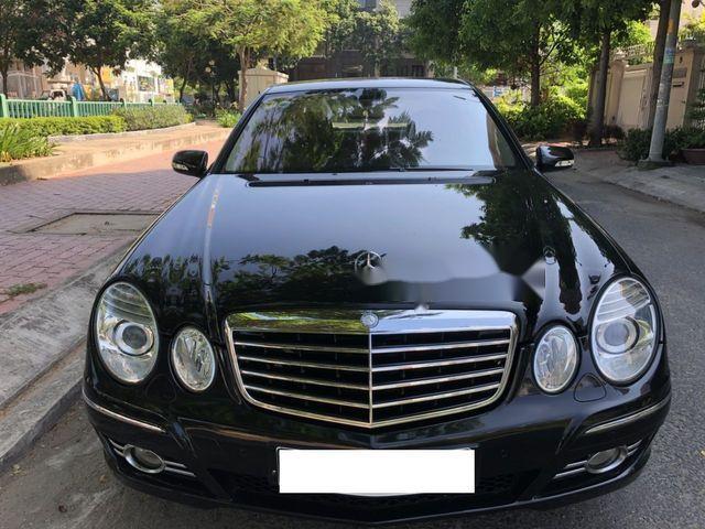 Bán Mercedes E200 Kompressor 2007, màu đen chính chủ