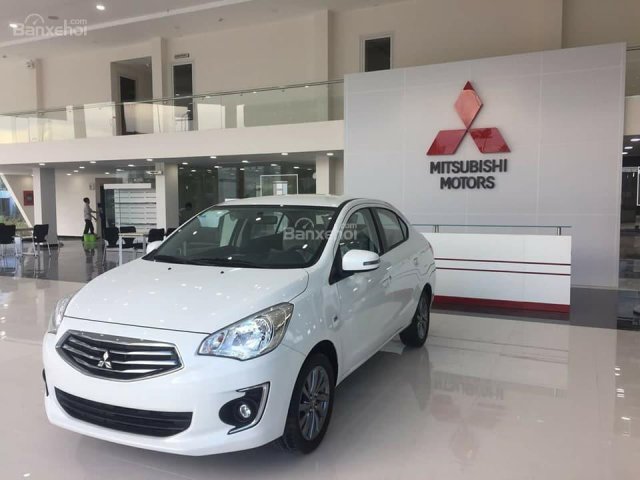 Bán Mitsubishi Attrage MT, màu trắng, thành phố Huế