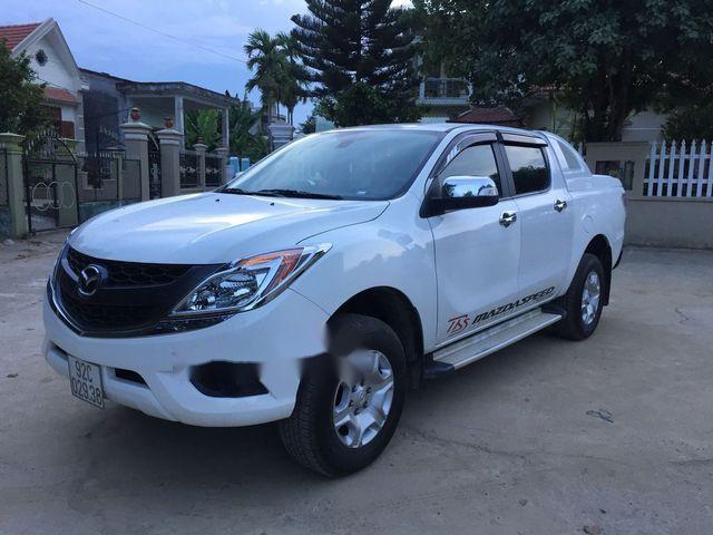 Bán Mazda BT 50 đời 2013, màu trắng, giá 450tr