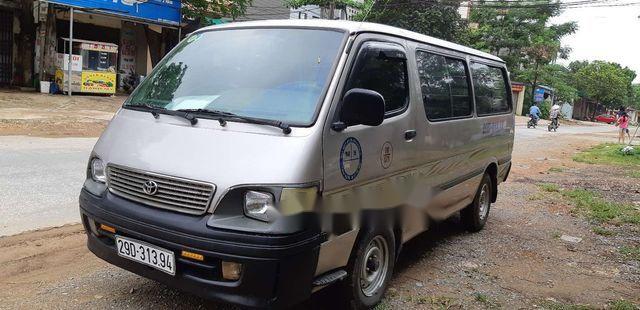 Bán Toyota Hiace đời 2005, giá tốt