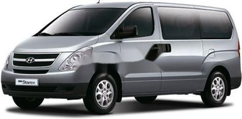 Cần bán xe Hyundai Grand Starex sản xuất 2017, màu bạc, nhập khẩu nguyên chiếc, 975 triệu