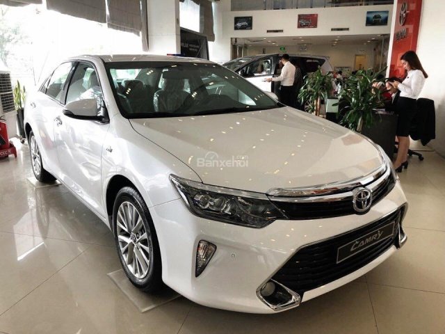 Cần bán xe Toyota Camry 2.5Q sản xuất 2018, đẳng cấp, sang trọng. Hỗ trợ trả góp đến 85%