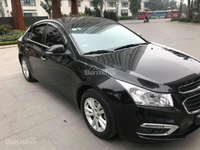 Bán Chevrolet Cruze năm sản xuất 2016, màu đen chính chủ, giá 418tr