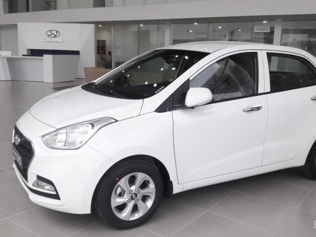 Cần bán xe Hyundai Grand i10 đời 2018, màu trắng