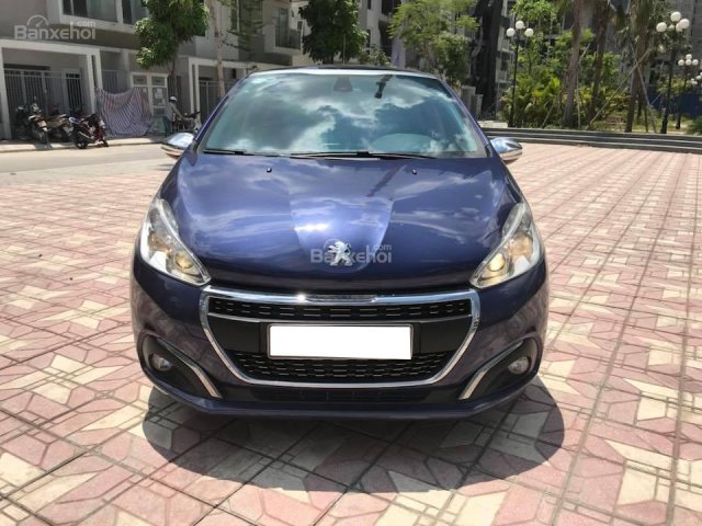 Bán Peugeot 208 nhập khẩu nguyên chiếc tại Pháp sản xuất 2015, đăng ký 2016, chính chủ từ đầu siêu chất