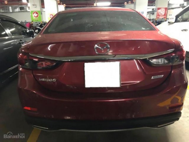 Cần bán gấp Mazda 6 2.0L 2017, màu đỏ