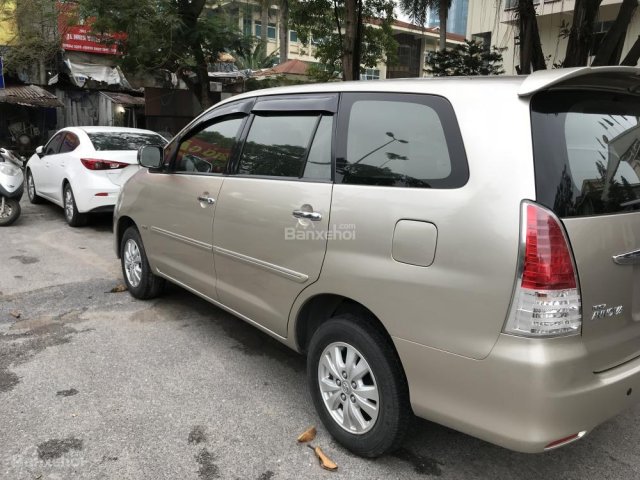 toyota innova sx 2011,chính chủ mua từ mới ,sơn din cả xe