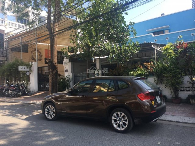 Bán BMW X1 đời 2011, màu nâu, xe nhập