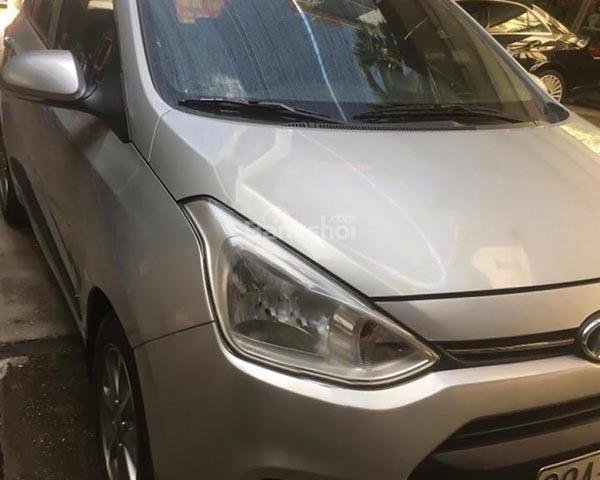 Bán ô tô Hyundai Grand i10 1.0 AT năm 2015, màu bạc, nhập khẩu