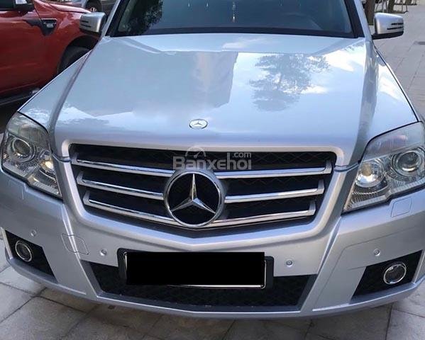 Cần bán lại xe Mercedes GLK300 4Matic năm 2009, màu bạc chính chủ