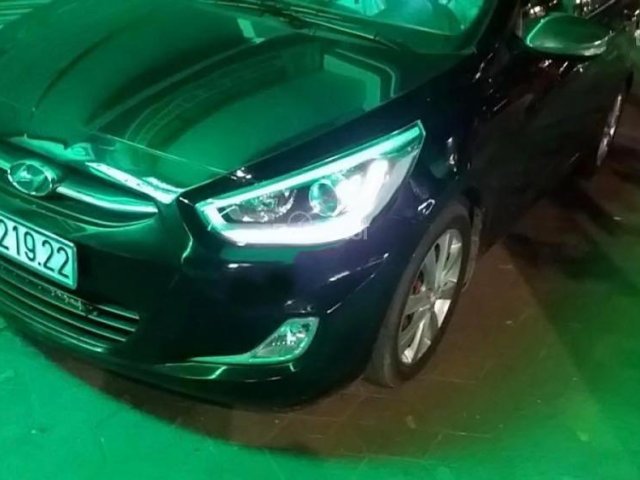 Cần bán Hyundai Accent Blue năm 2016, nhập khẩu nguyên chiếc chính chủ giá cạnh tranh