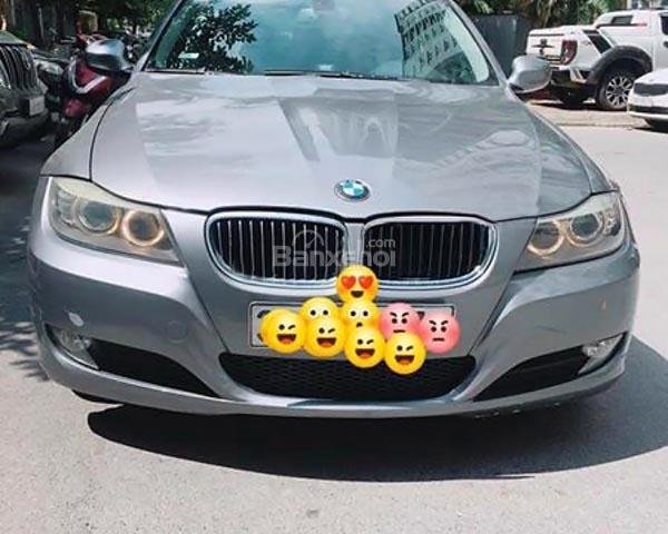 Cần bán BMW 3 Series 320i năm sản xuất 2010, màu xám, nhập khẩu chính chủ