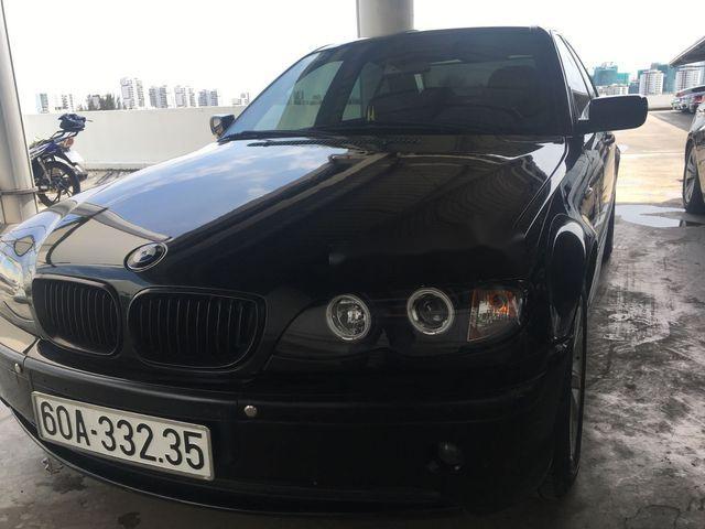 Cần bán BMW 3 Series 318i đời 2005, màu đen như mới, giá 260tr