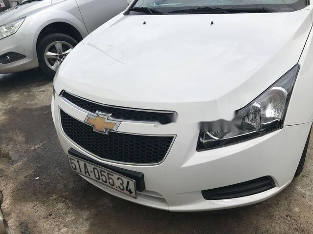 Cần bán Chevrolet Cruze 2011, màu trắng