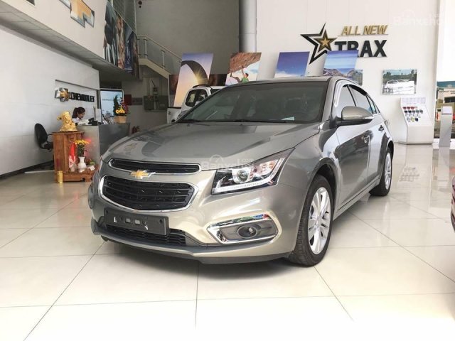 Bán Chevrolet Cruze, chỉ với 100tr nhận xe, cho vay 95%, cam kết giá tốt nhất, liên hệ 0938805787