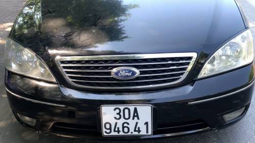 Nhà bán Ford Mondeo 2.0 sản xuất 2004, đăng ký 2005, loại 2 vạch, số tự động, 4 máy nên tiết kiệm xăng