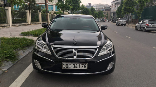 Bán Hyundai Equus V6 AT đời 2010, màu đen