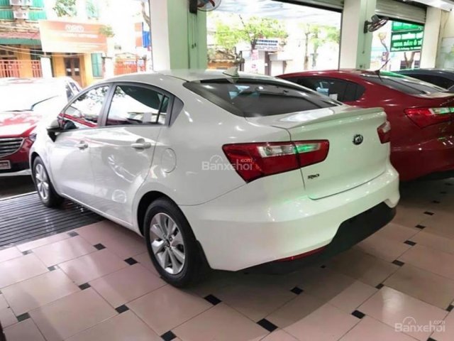 Bán Kia Rio 1.4AT đời 2016, màu trắng, nhập khẩu  