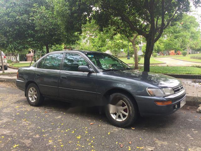 Cần bán Toyota Corolla đời 1997, màu xanh lam