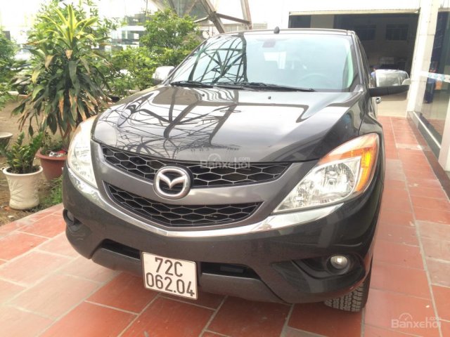 Bán xe Mazda BT50 hai cầu, số tự động, đăng ký 2015