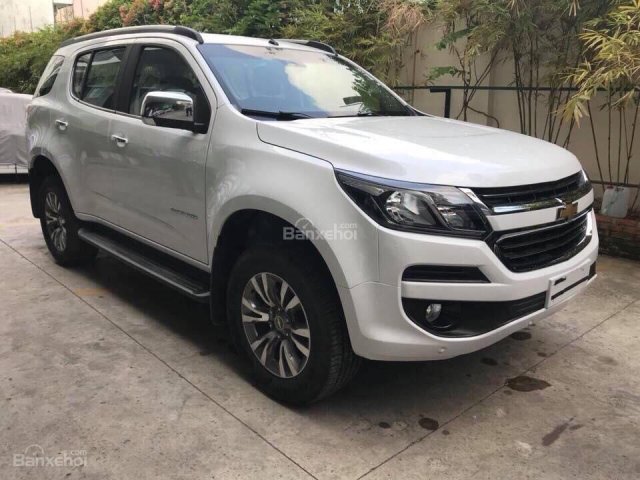 Bán Chevrolet Trailblazer 2.5 AT LTZ 2018, khuyến mãi 80tr tiền mặt trong tháng 6, bank 80-90%, LH: 0949172408 (Mr Hùng)