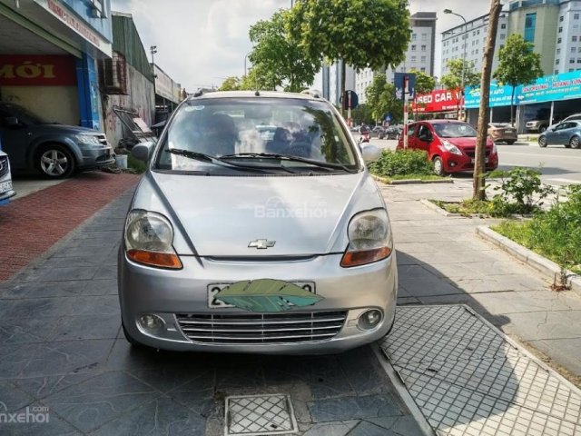 Cần bán xe Chevrolet Spark sản xuất năm 2011, màu trắng