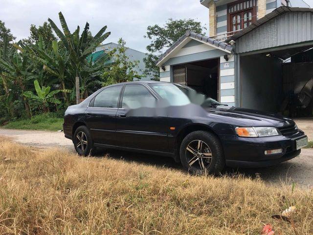 Cần bán gấp Honda Accord 2.0 đời 1994, màu đen, nhập khẩu còn mới, 185tr