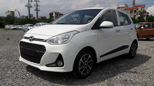 Bán Hyundai Grand i10 sx 2018, giá chỉ từ 330tr. Hỗ trợ ngân hàng 90%. LH: 0926864881