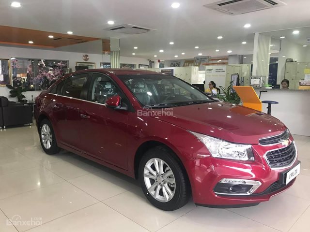 Bán xe Chevrolet Cruze 2018, giá rẻ tại Long An