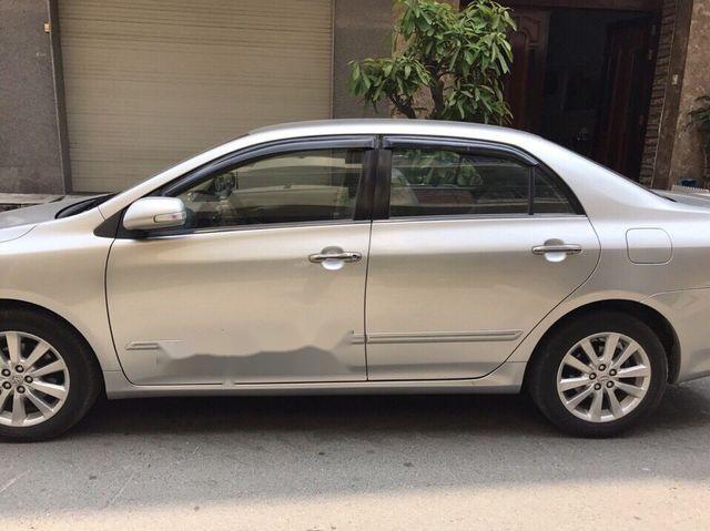 Bán ô tô Toyota Corolla Altis 2009, màu bạc xe gia đình, giá tốt