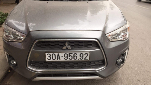 Bán Mitsubishi Outlander Sport 2.0 AT 2015, màu xám, xe nhập 