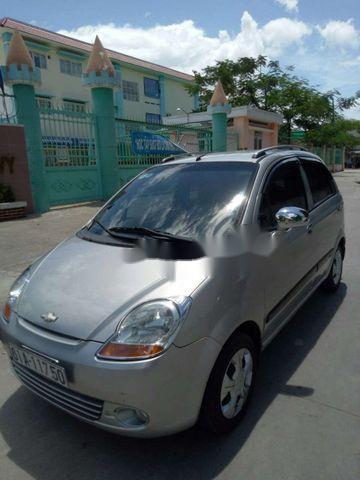 Cần bán Chevrolet Spark sản xuất 2008, màu bạc xe gia đình, giá tốt