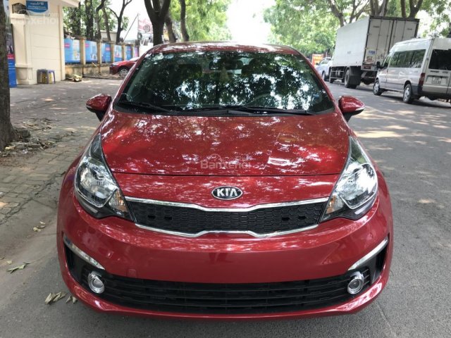 Cần bán Kia Rio AT đời 2016, màu đỏ