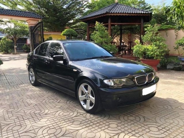 Bán BMW 3 Series 325i đời 2004, màu đen 