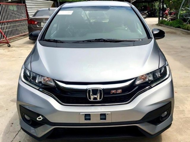 Bán ô tô Honda Jazz RS 2018, màu bạc, xe nhập