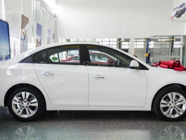 Giảm ngay 50tr tiền mặt khi mua xe Chevrolet Cruze. Hotline 0939130200 (Quốc Hưng)