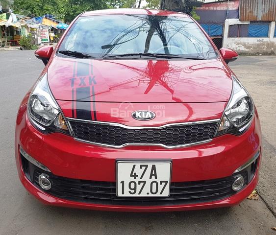 Bán Kia Rio AT năm 2017, màu đỏ, nhập khẩu nguyên chiếc